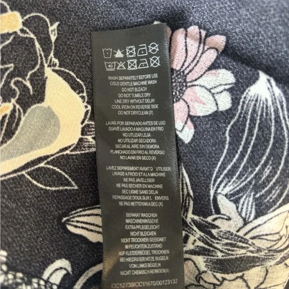 City Chic Floral Black Maxi Dress - Picture 8 of 8